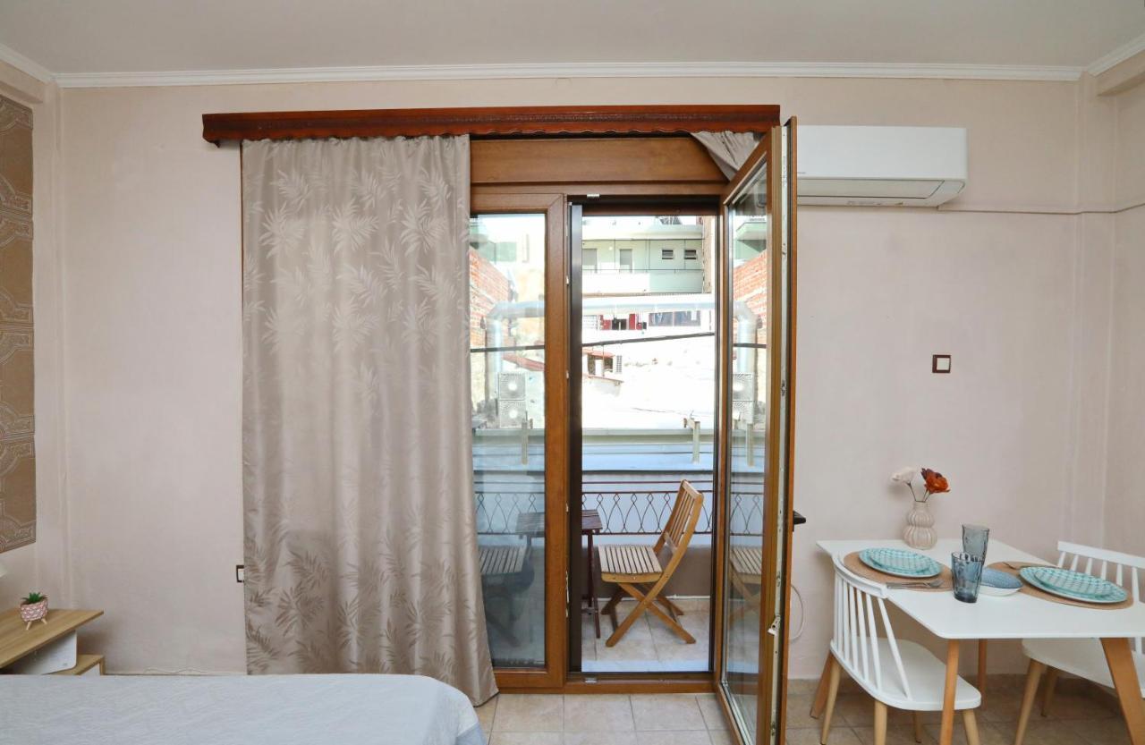 Niki'S Apartement Кавала Екстер'єр фото